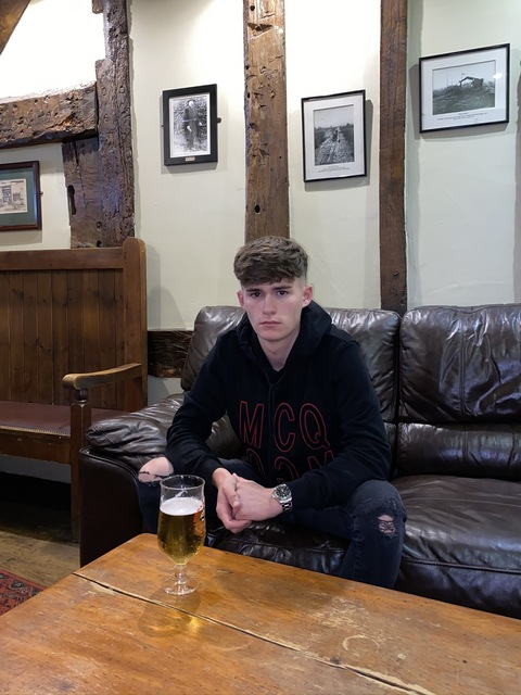 Immagine dell'intestazione OnlyFans u137829145