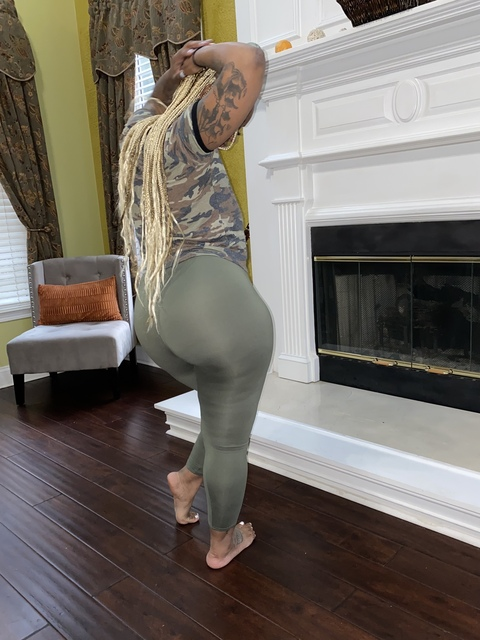 Imagen de encabezado de OnlyFans de u142899700