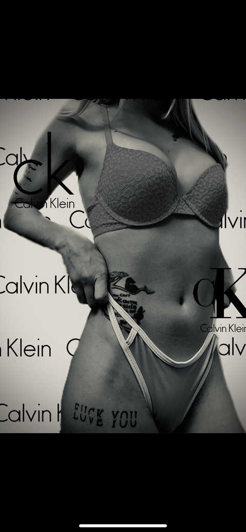 Obraz w nagłówku OnlyFans u153234290