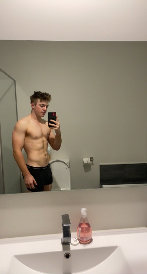 OnlyFans header picture u192729757