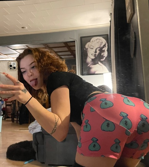 Картинка шапки OnlyFans vaehbaby