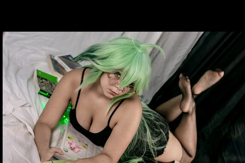 OnlyFans हेडर चित्र valeyukichan