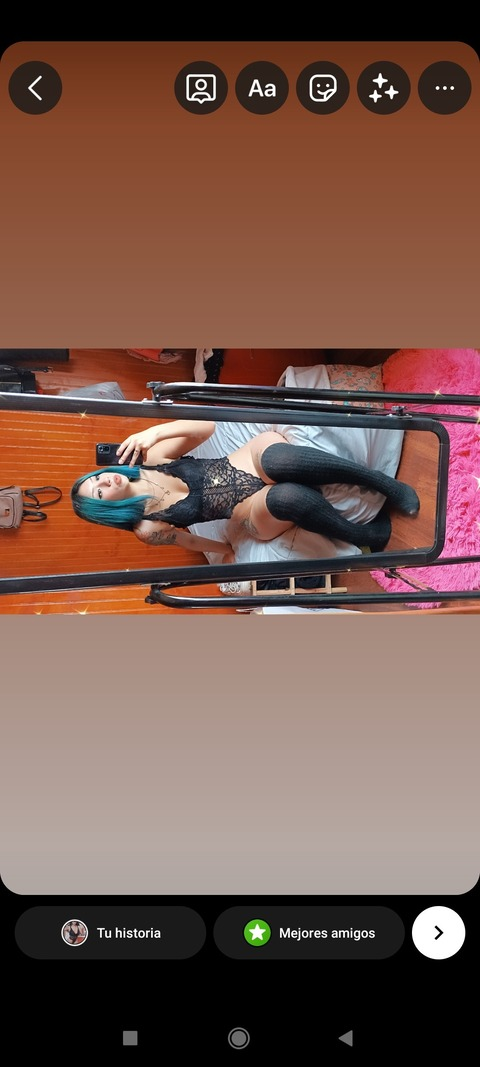 OnlyFansのヘッダー画像 valitocat