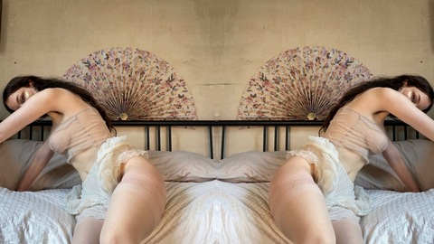 OnlyFansのヘッダー画像 vextape