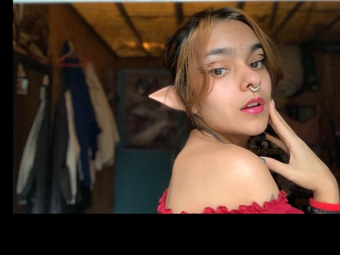 Снимка на заглавието на OnlyFans x_shaary_x