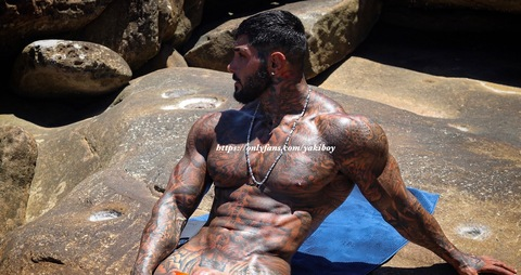 Снимка на заглавието на OnlyFans yakiboy