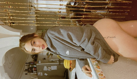 Картинка шапки OnlyFans yaya_bueso