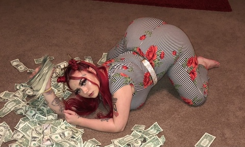 OnlyFans Header Bild yazmiinsno