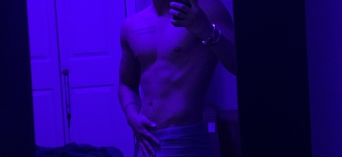 Immagine dell'intestazione OnlyFans yourprettybadboyy