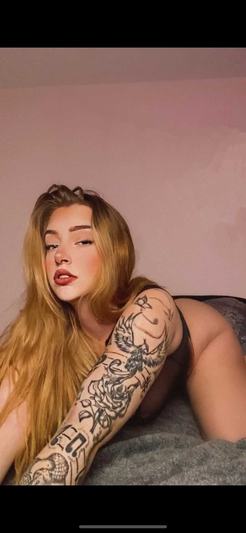 Imagen de encabezado de OnlyFans de yourwildestdreamxo