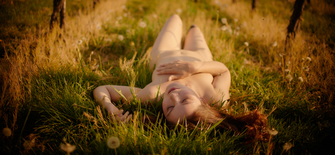 OnlyFansのヘッダー画像 yulieart