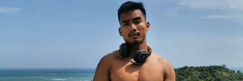 OnlyFansのヘッダー画像 zenkithaixlatin