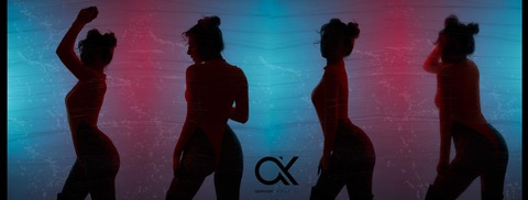 OnlyFansのヘッダー画像 zhloek02