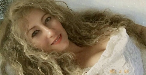 Obraz w nagłówku OnlyFans zoja-aegerter